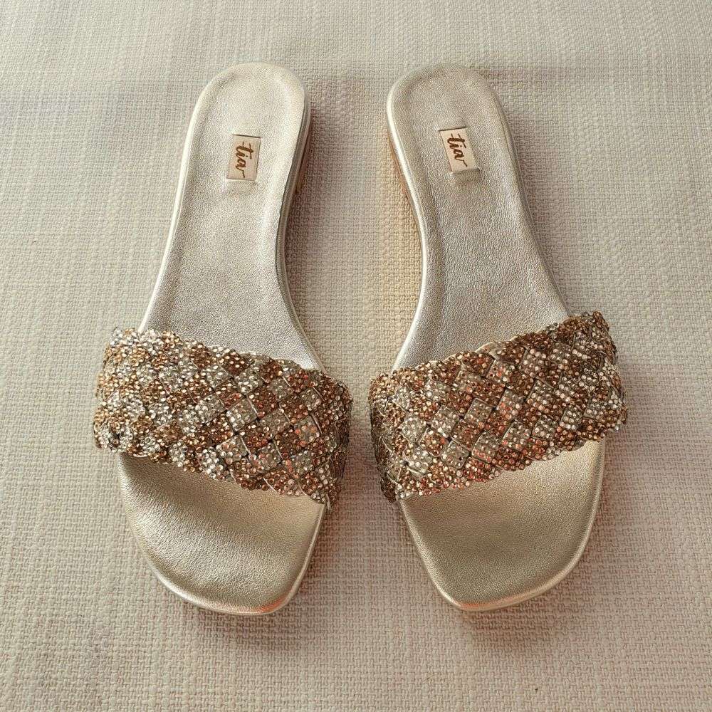 Ava Crystals